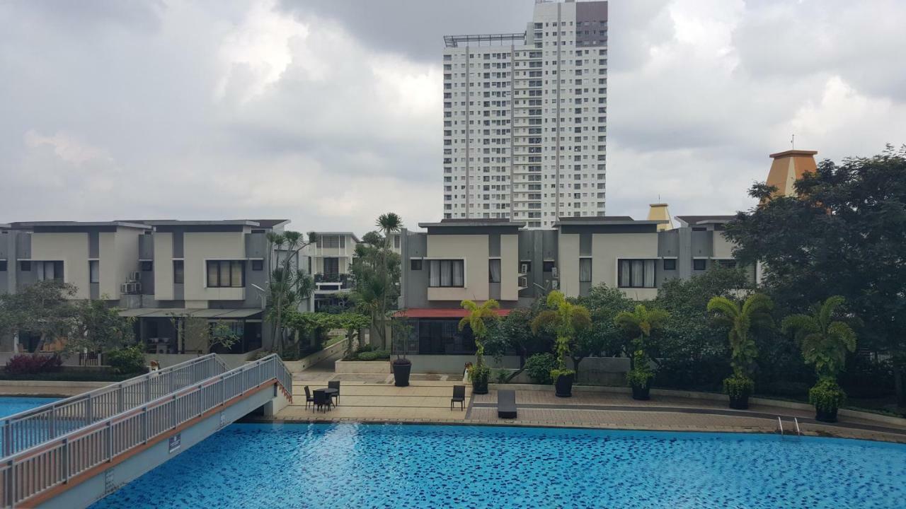 Sudirman Thamrin 87M Pool View Apartment Jakarta Exterior photo