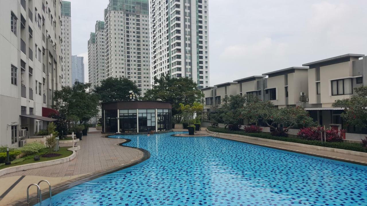 Sudirman Thamrin 87M Pool View Apartment Jakarta Exterior photo